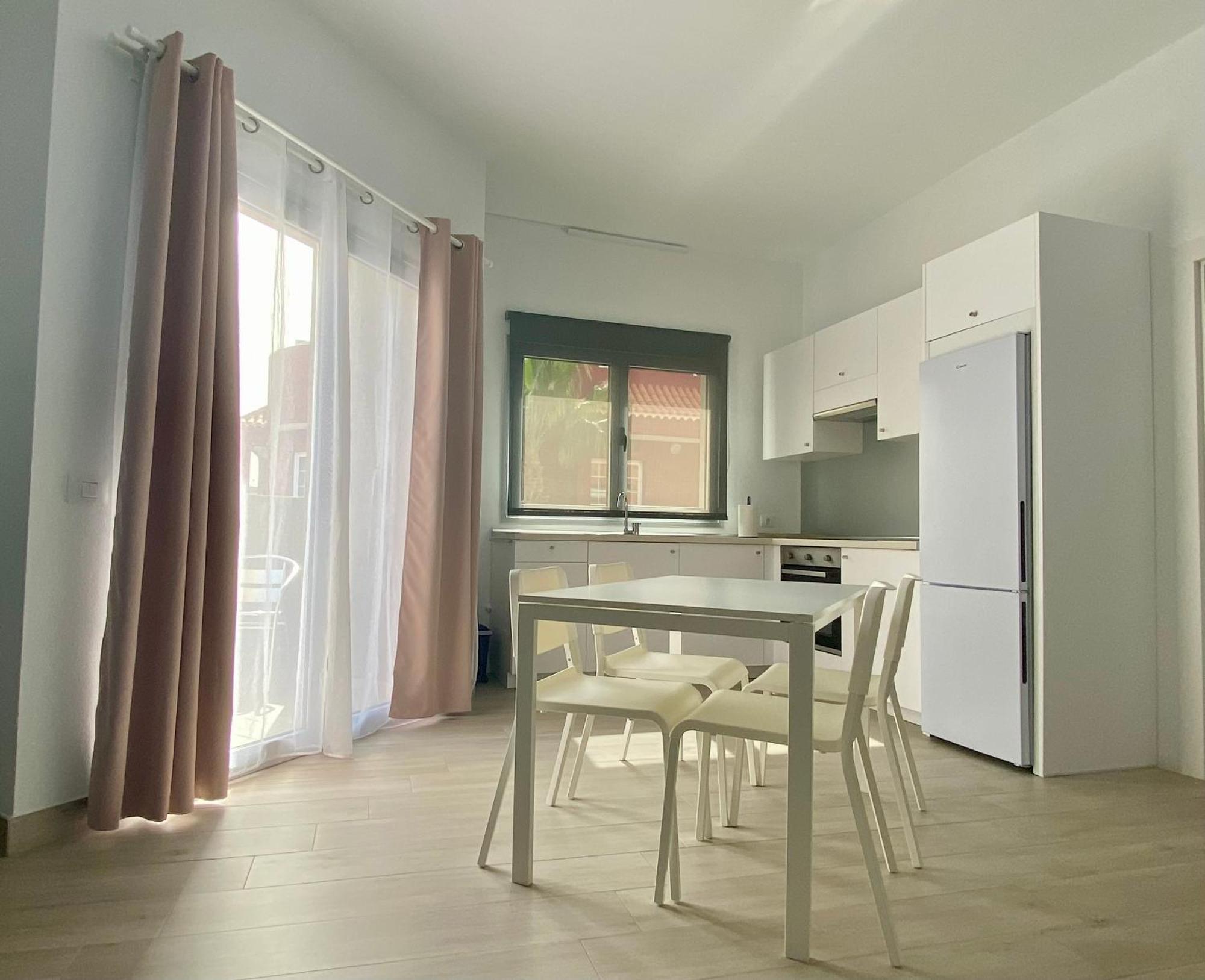 Casa Antonio - Apartamento Sol ปลายา เด ซานฮวน ภายนอก รูปภาพ