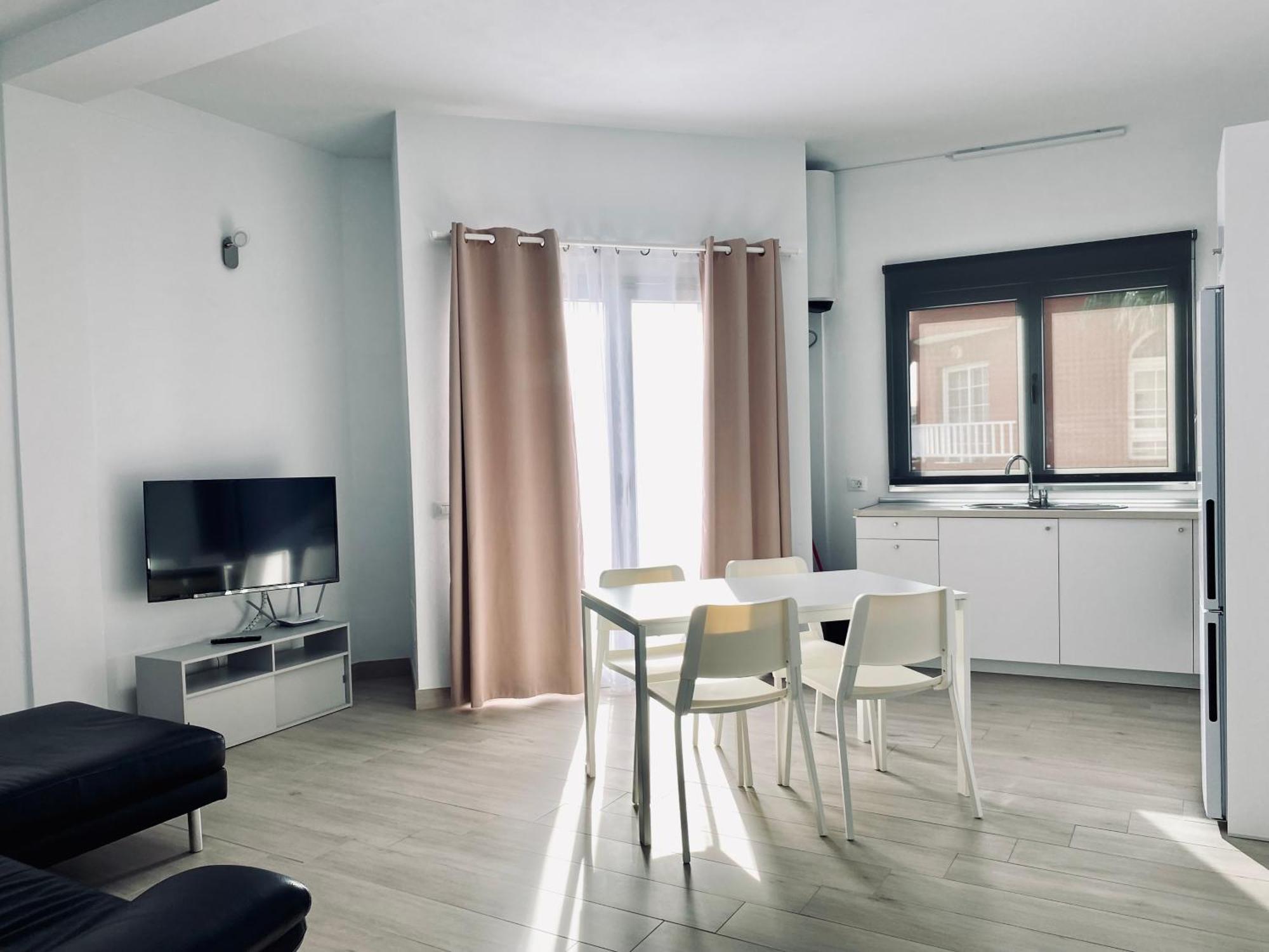 Casa Antonio - Apartamento Sol ปลายา เด ซานฮวน ภายนอก รูปภาพ